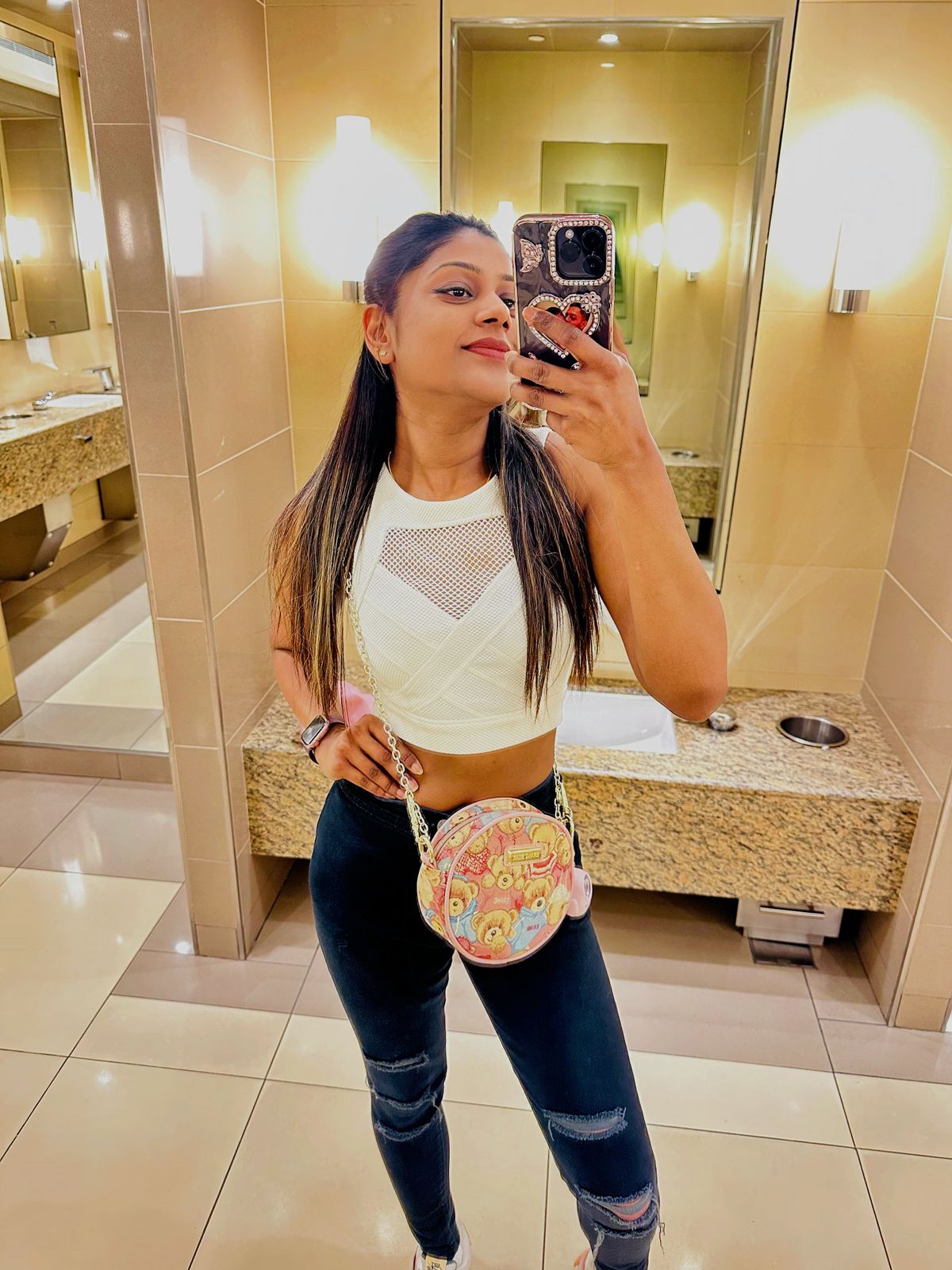 RING GIRL AMALI